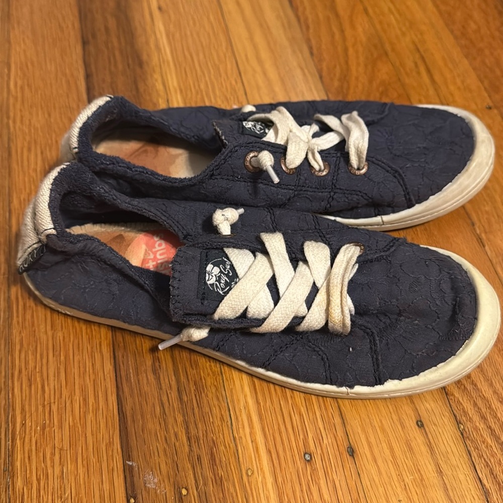 Roxy Sneakers